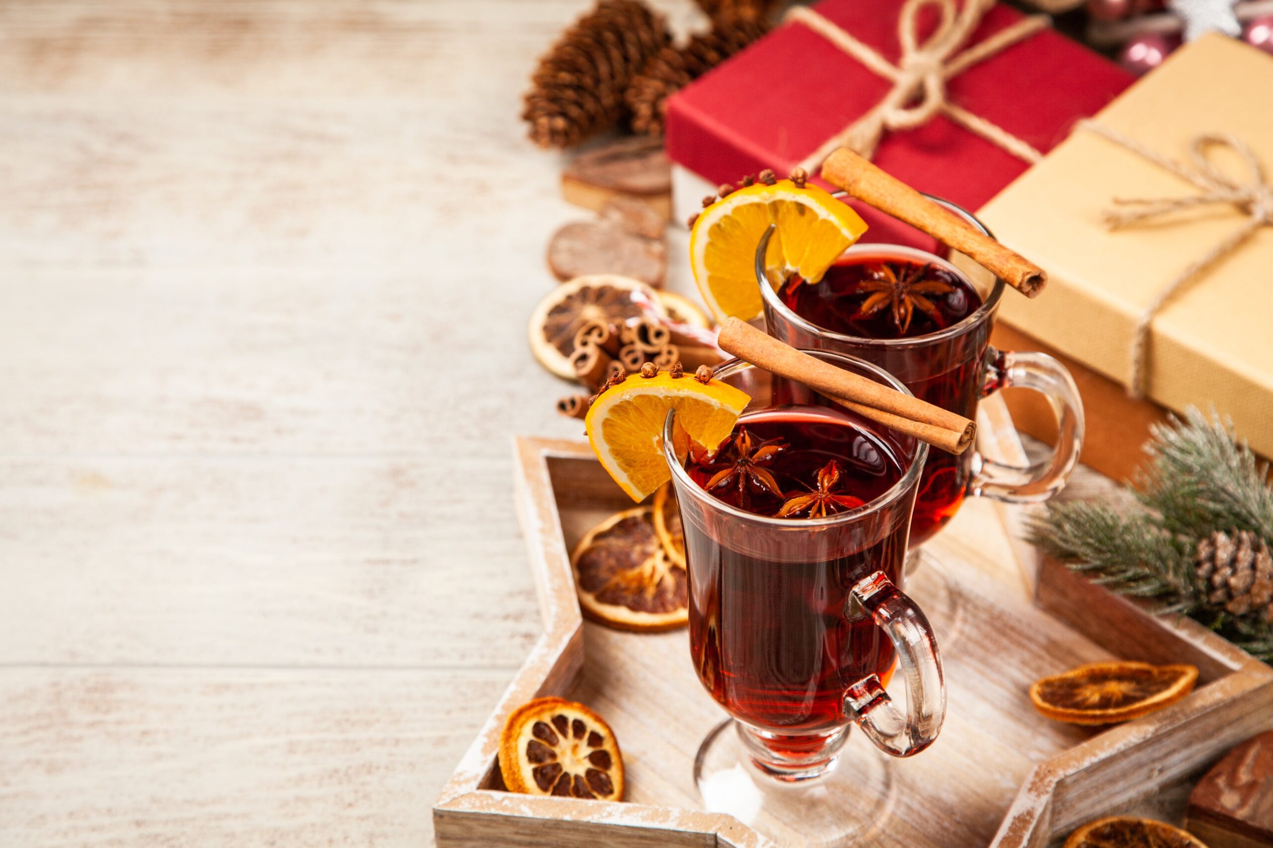 Read more about the article Top Winter Warm Drinks and Beverages for a Post-New Year’s Cocktail Party
